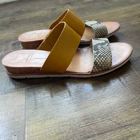 Dolce Vita Mustard & Snakeskin Leather Slide Sandals – Size 8 - Picture 5 of 11